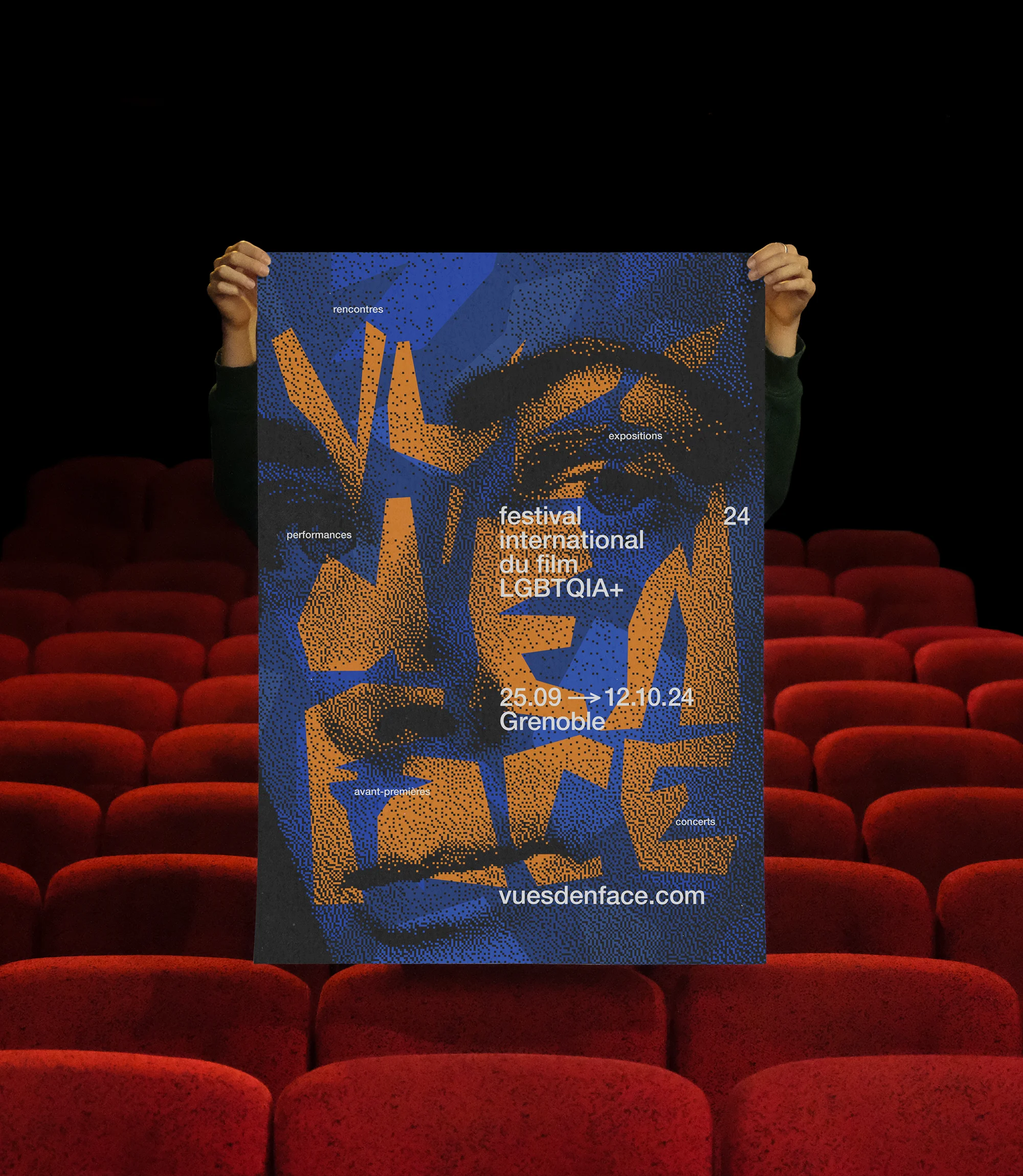 Affiche Vues d'en face présentée dans une salle du Cinéma Le Club à Grenoble